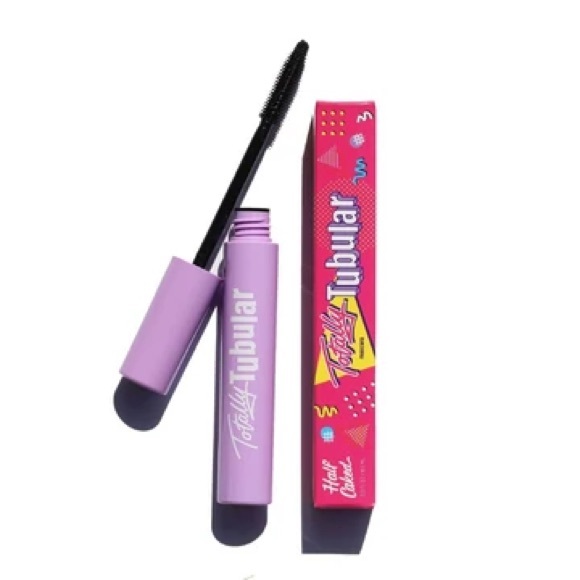 Totally Tubular Mascara - Picture 3 of 5